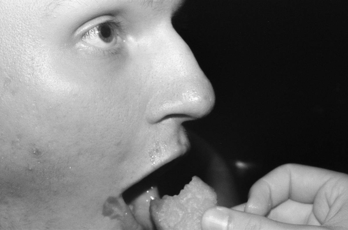 How Zen Mindful Eating Can Quiet Your Mind, One Bite at a Time